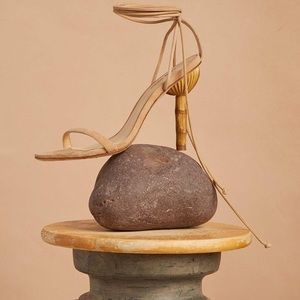 CULT GAIA LUNA HEEL SIZE 37